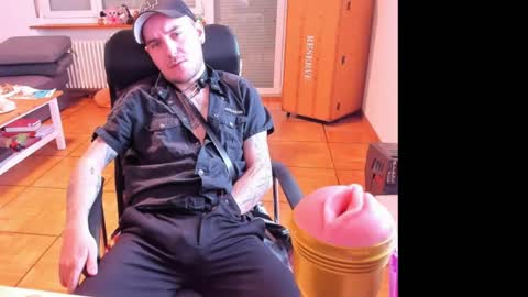 Chris online show from 04/29/26, 01:26