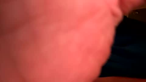 Snapshot of ohja87 chatting on 11/02/25, 12:24 ohja87 online show from 11/02/25, 12:24