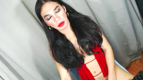 IM CHIE  DONT FORGET TO FOLLOW ME  MAKE ME SMILE HERE  THUMB UP FOR 25TOK  online show from 02/25/25, 09:57