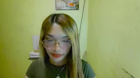 ohmyalessandraxcx online show from 12/21/25, 03:19