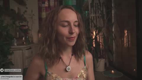 Snapshot of ohmymojo chatting on 12/14/25, 07:47 Mo online show from 12/14/25, 07:47