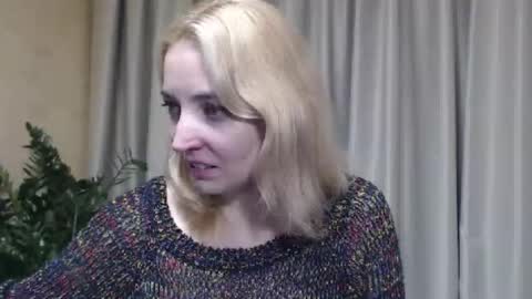 Mari online show from 10/30/25, 07:14