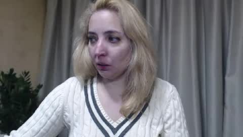 Mari online show from 04/29/26, 05:06