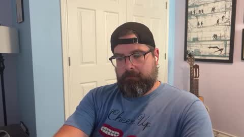 Snapshot of okayiguess chatting on 12/11/24, 05:59 okayiguess online show from 12/11/24, 05:59