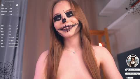 Henrietta or Rita online show from 10/31/25, 07:59