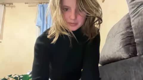 Snapshot of oktavia7777 chatting on 03/08/26, 07:28 Oktavia7777 online show from 03/08/26, 07:28