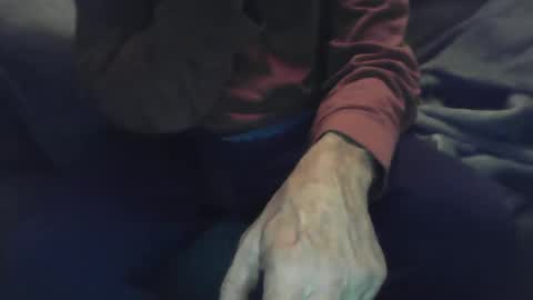 Snapshot of old_bald63 chatting on 02/11/26, 09:25 old_bald63 online show from 02/11/26, 09:25