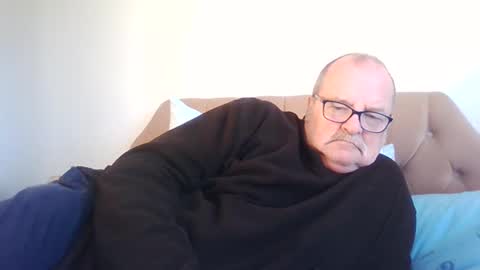 old_fkr online show from 01/09/25, 11:47