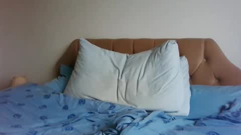 old_fkr online show from 01/28/25, 01:38