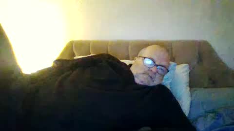 old_fkr online show from 02/02/25, 07:25