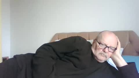 Snapshot of old_fkrr_ chatting on 01/11/26, 11:48 old_fkrr_ online show from 01/11/26, 11:48