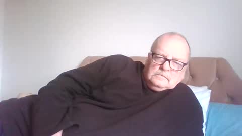 Snapshot of old_fkrr_ chatting on 02/08/26, 11:46 old_fkrr_ online show from 02/08/26, 11:46