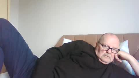 Snapshot of old_fkrr_ chatting on 03/06/26, 10:56 old_fkrr_ online show from 03/06/26, 10:56