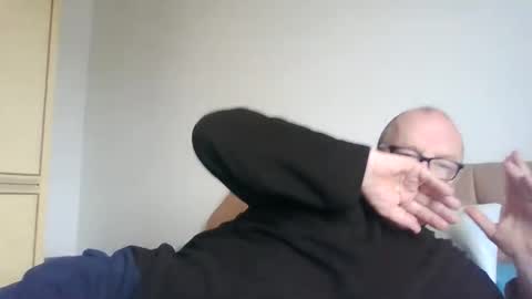 Snapshot of old_fkrr_ chatting on 03/22/26, 09:56 old_fkrr_ online show from 03/22/26, 09:56