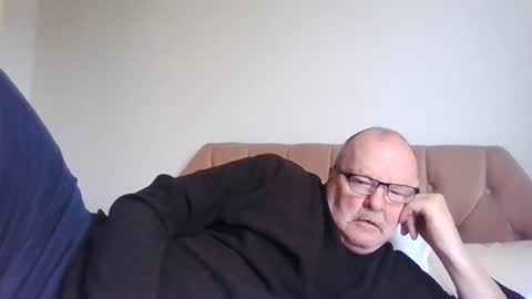 Snapshot of old_fkrr_ chatting on 05/07/26, 09:25 old_fkrr_ online show from 05/07/26, 09:25