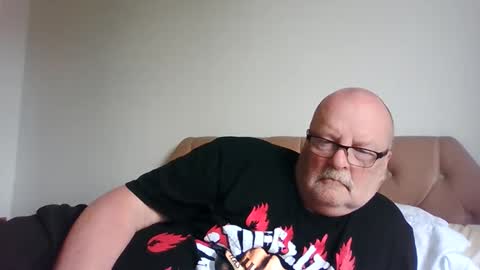 Snapshot of old_fkrr_ chatting on 05/27/26, 10:34 old_fkrr_ online show from 05/27/26, 10:34