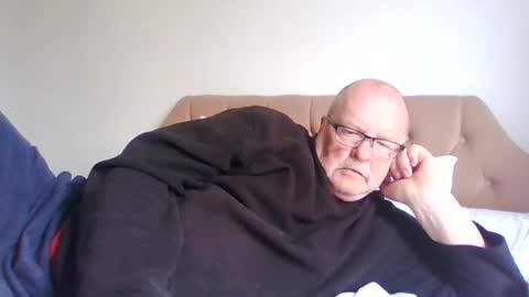 Snapshot of old_fkrr_ chatting on 06/03/26, 08:50 old_fkrr_ online show from 06/03/26, 08:50