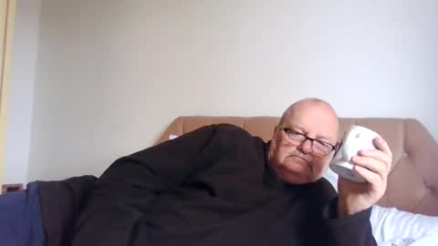 Snapshot of old_fkrr_ chatting on 06/12/26, 10:03 old_fkrr_ online show from 06/12/26, 10:03