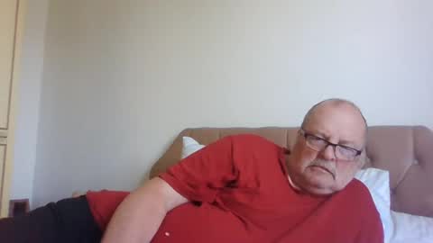 Snapshot of old_fkrr_ chatting on 06/25/26, 09:25 old_fkrr_ online show from 06/25/26, 09:25