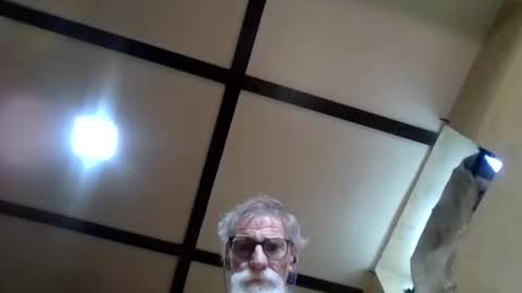 Snapshot of oldancer1959 chatting on 05/24/26, 12:59 oldancer1959 online show from 05/24/26, 12:59