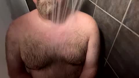 Snapshot of oldbones2 chatting on 09/24/25, 01:53 oldbones2 online show from 09/24/25, 01:53