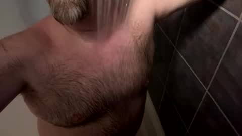 Snapshot of oldbones2 chatting on 10/05/25, 01:04 oldbones2 online show from 10/05/25, 01:04