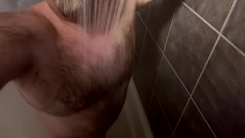 Snapshot of oldbones2 chatting on 11/23/25, 02:22 oldbones2 online show from 11/23/25, 02:22