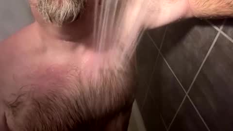 Snapshot of oldbones2 chatting on 01/10/26, 03:19 oldbones2 online show from 01/10/26, 03:19