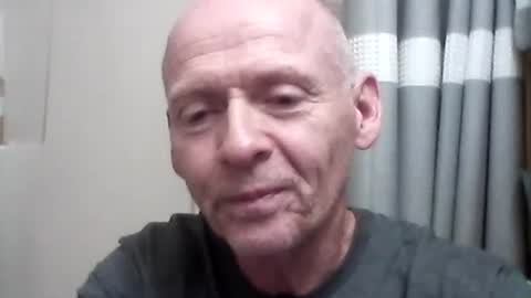 Snapshot of oldbuthorny62 chatting on 10/25/25, 05:26 oldbuthorny62 online show from 10/25/25, 05:26