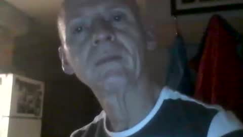 Snapshot of oldbuthorny62 chatting on 10/26/25, 05:13 oldbuthorny62 online show from 10/26/25, 05:13