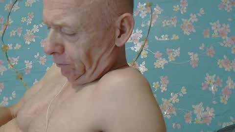 Snapshot of oldbuthorny62 chatting on 06/16/26, 04:48 oldbuthorny62 online show from 06/16/26, 04:48