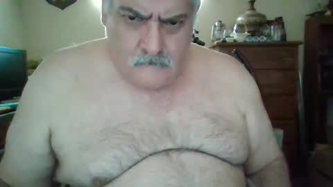 Snapshot of oldcockforyngladies chatting on 02/22/25, 08:53 oldcockforyngladies online show from 02/22/25, 08:53