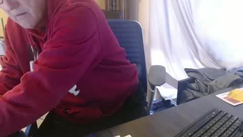 Older and Wiser online show from 11/06/25, 02:51