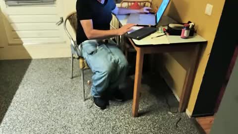 Snapshot of oldersagger chatting on 09/15/25, 07:03 oldersagger online show from 09/15/25, 07:03