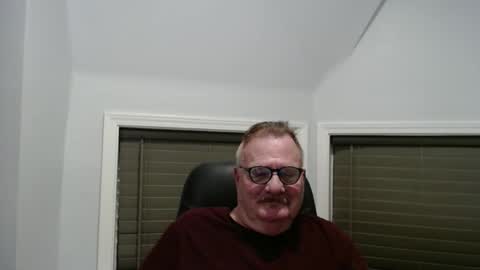 Snapshot of oldguybigd chatting on 03/21/26, 03:44 oldguybigd online show from 03/21/26, 03:44
