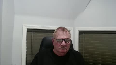 Snapshot of oldguybigd chatting on 04/26/26, 05:16 oldguybigd online show from 04/26/26, 05:16