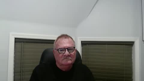 Snapshot of oldguybigd chatting on 05/02/26, 04:50 oldguybigd online show from 05/02/26, 04:50