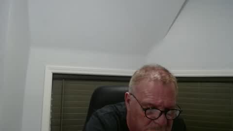 Snapshot of oldguybigd chatting on 05/09/26, 06:29 oldguybigd online show from 05/09/26, 06:29