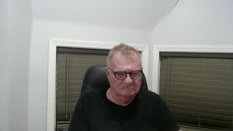 Snapshot of oldguybigd chatting on 05/10/26, 06:29 oldguybigd online show from 05/10/26, 06:29