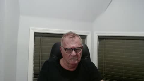 Snapshot of oldguybigd chatting on 05/11/26, 04:29 oldguybigd online show from 05/11/26, 04:29