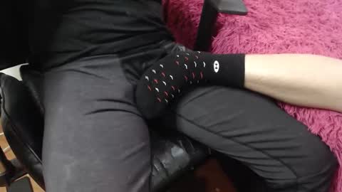 Snapshot of oldmanandgirlishlady chatting on 11/22/25, 04:22 Kate 22 and Michael 45 online show from 11/22/25, 04:22