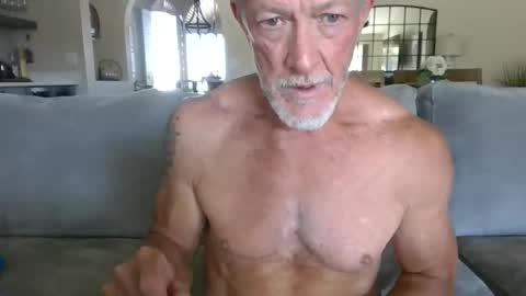 Snapshot of oldmanmeataz chatting on 06/10/26, 11:24 oldmanmeataz online show from 06/10/26, 11:24