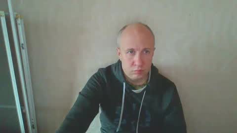Snapshot of oleg365 chatting on 01/02/25, 07:01 figaro online show from 01/02/25, 07:01
