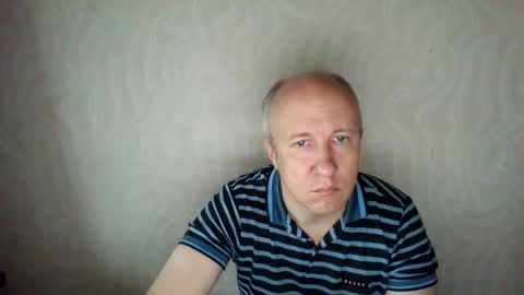Snapshot of oleg365 chatting on 10/09/25, 06:00 figaro online show from 10/09/25, 06:00