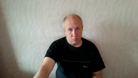 Snapshot of oleg365 chatting on 10/15/25, 08:03 figaro online show from 10/15/25, 08:03