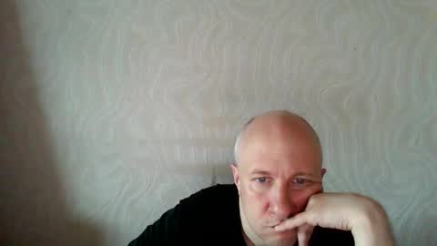 Snapshot of oleg365 chatting on 03/30/26, 06:36 figaro online show from 03/30/26, 06:36
