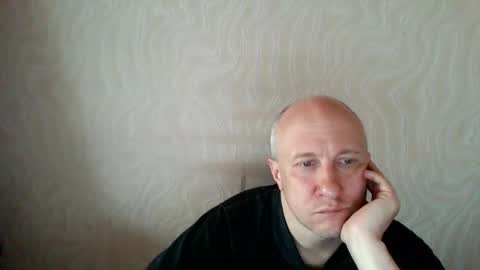 Snapshot of oleg365 chatting on 04/04/26, 06:33 figaro online show from 04/04/26, 06:33