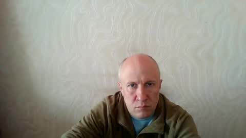 Snapshot of oleg365 chatting on 04/12/26, 11:59 figaro online show from 04/12/26, 11:59