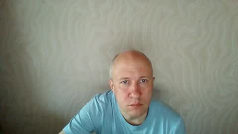 Snapshot of oleg365 chatting on 04/13/26, 05:35 figaro online show from 04/13/26, 05:35
