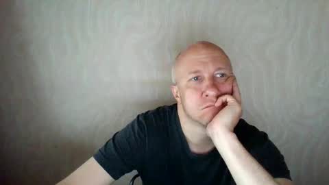 Snapshot of oleg365 chatting on 05/14/26, 06:09 figaro online show from 05/14/26, 06:09